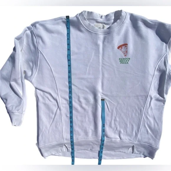 Aerie The Chill Crew Oversized Famous Smiley Pizza
Sweatshirt Medium NWOT - Picture 10 of 16